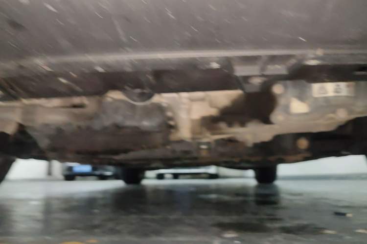 Used Volkswagen Sagitar 2015 230TSI Automatic Comfort Version Chassis Front