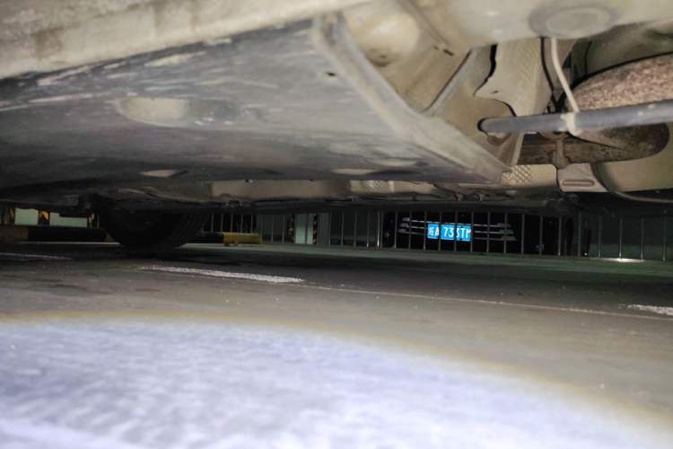 Used Volkswagen Sagitar 2015 1.6L Manual Comfort Model Chassis Rear Left