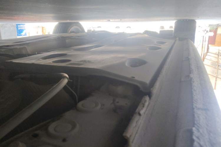 Used Volkswagen Sagitar 2015 1.6L Manual Comfort Model Chassis Rear Left