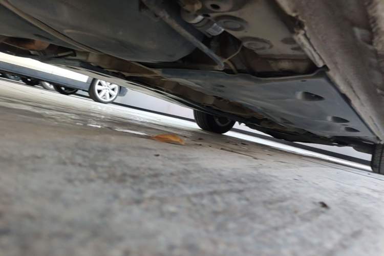 Used Volkswagen Sagitar 2015 1.6L Automatic Comfort Model Chassis Rear Right