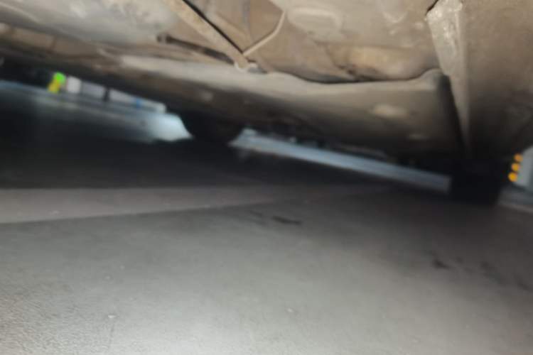 Used Volkswagen Sagitar 2015 1.6L Automatic Comfort Model Chassis Rear Right