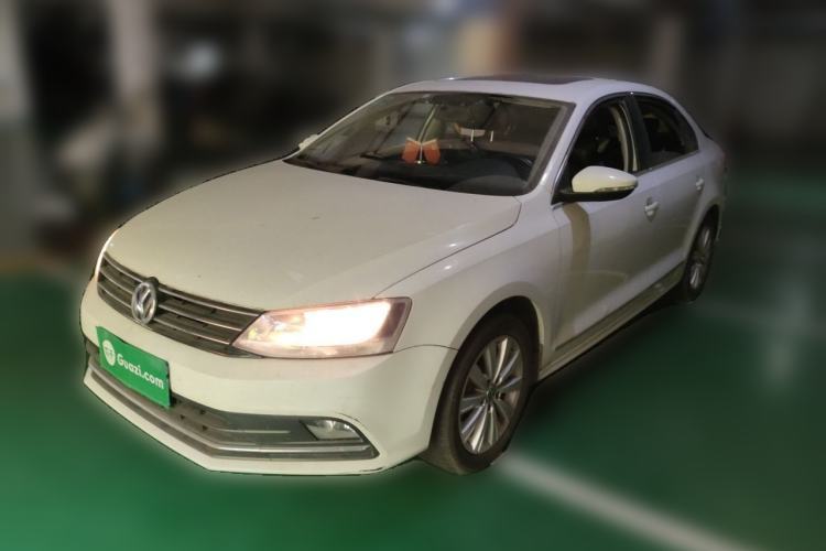 Used Volkswagen Sagitar 2015 1.6L Automatic Comfort Model Guazi used car, China used car export, Used car for sale, Used cars, Cheapest cars for sale