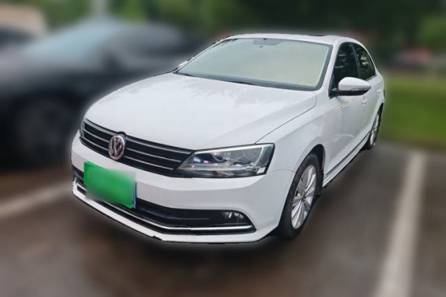 Used Volkswagen Sagitar 2015 230TSI Automatic Comfort Version