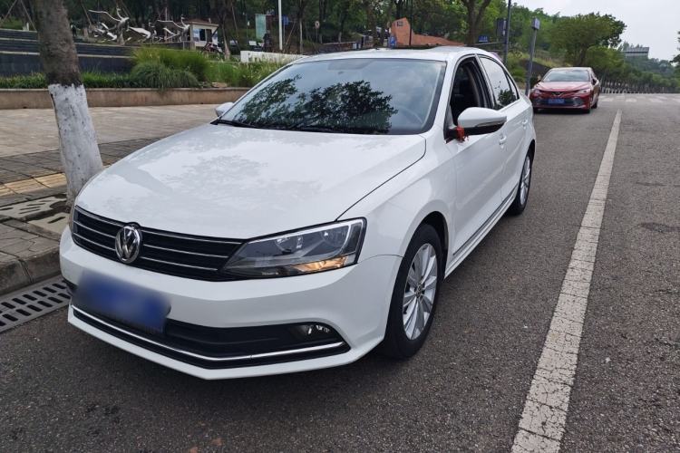 Used Volkswagen Sagitar 2015 1.6L Manual Comfort Model Guazi used car, China used car export, Used car for sale, Used cars, Cheapest cars for sale