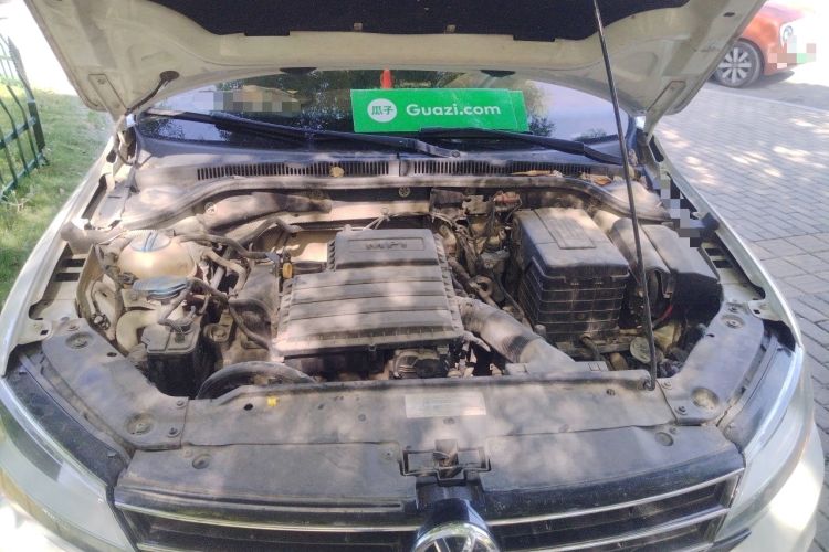 Used Volkswagen Sagitar 2015 1.6L Automatic Comfort Model Engine Bay