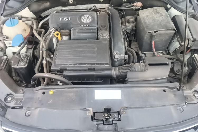 Used Volkswagen Sagitar 2015 230TSI Automatic Luxury Model Engine Bay