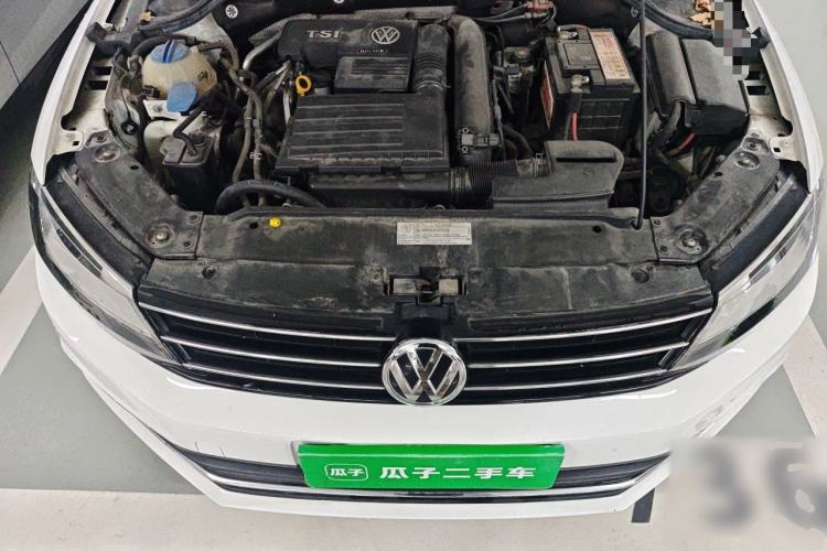 Used Volkswagen Sagitar 2015 230TSI Automatic Comfort Version Engine Bay