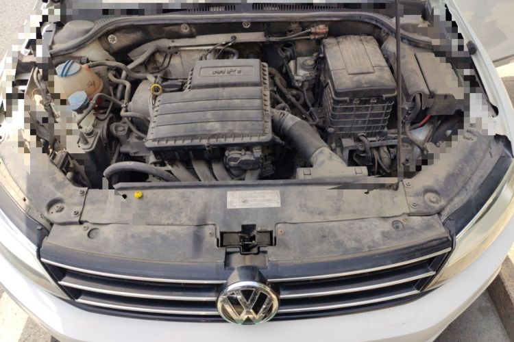 Used Volkswagen Sagitar 2015 1.6L Automatic Comfort Model Engine Bay