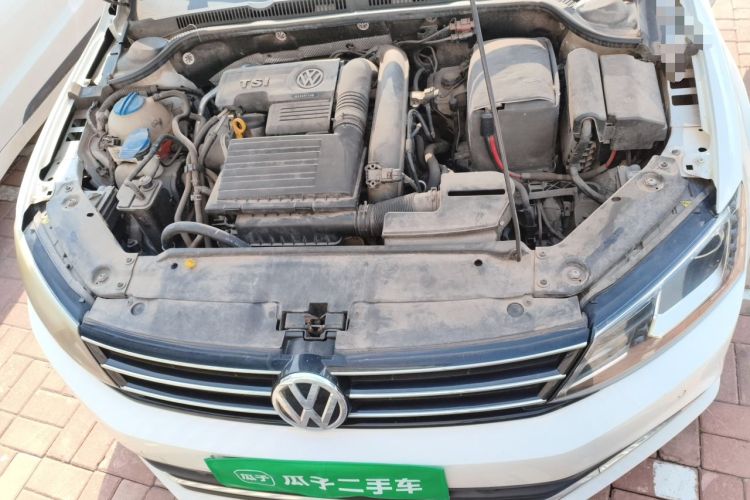 Used Volkswagen Sagitar 2015 230TSI Automatic Luxury Model Engine Bay