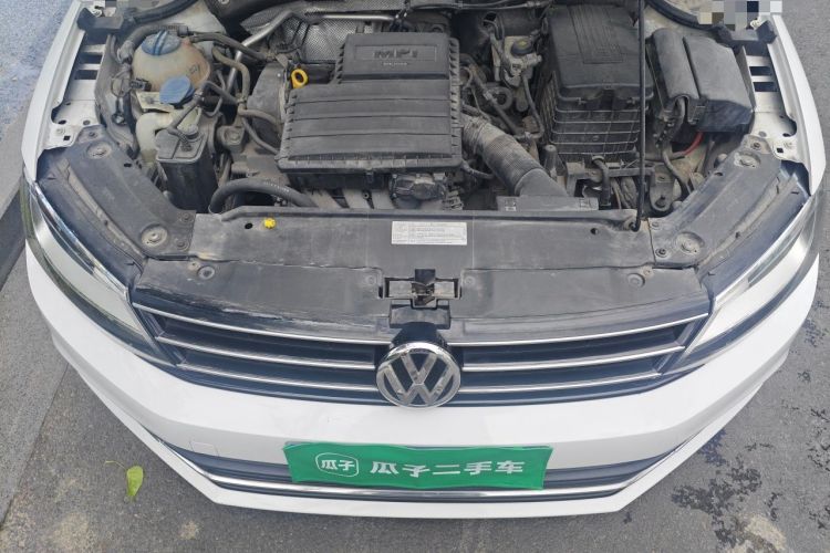 Used Volkswagen Sagitar 2015 1.6L Automatic Comfort Model Engine Bay