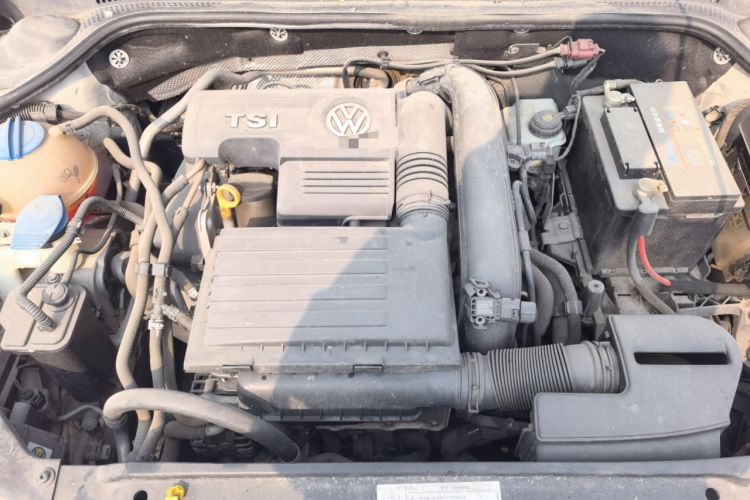 Used Volkswagen Sagitar 2015 230TSI Automatic Comfort Version Engine Bay