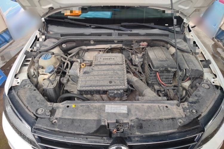 Used Volkswagen Sagitar 2015 1.6L Automatic Comfort Model Engine Bay