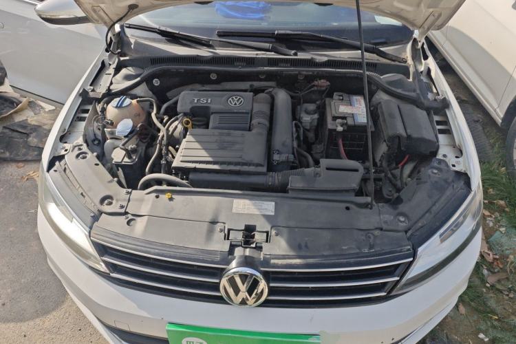 Used Volkswagen Sagitar 2015 230TSI Manual Comfort Version Engine Bay