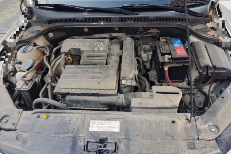 Used Volkswagen Sagitar 2015 230TSI Manual Comfort Version Engine Bay