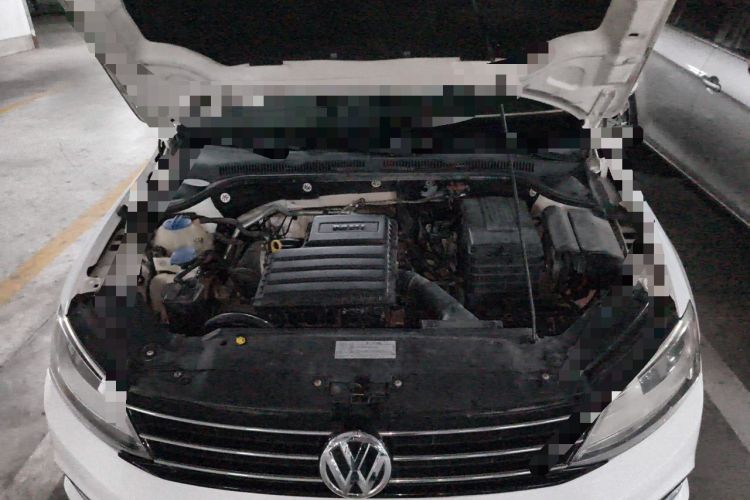 Used Volkswagen Sagitar 2015 1.6L Automatic Comfort Model Engine Bay