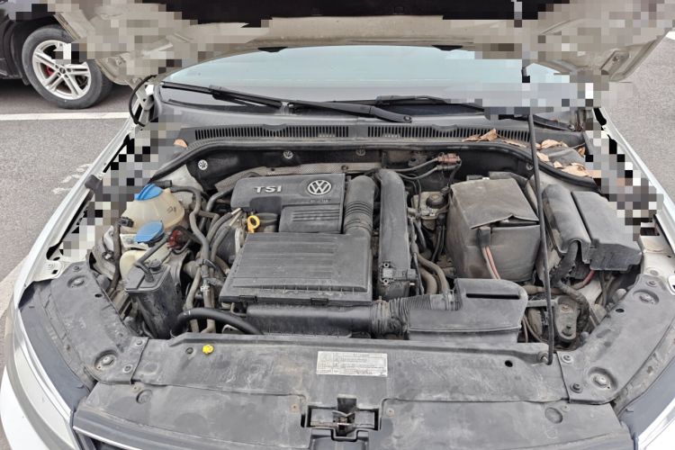 Used Volkswagen Sagitar 2015 1.6L Automatic Comfort Model Engine Bay