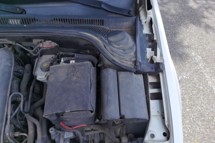 Used Volkswagen Sagitar 2015 230TSI Manual Comfort Version Engine Bay Left