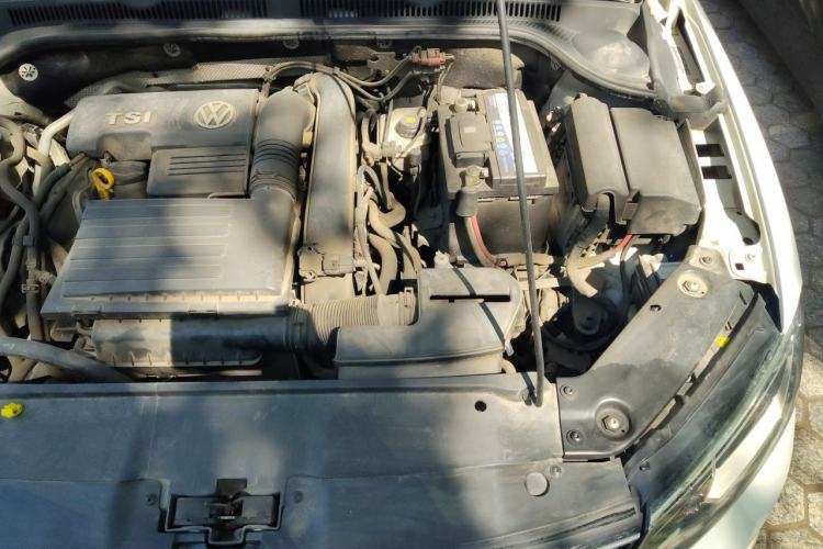 Used Volkswagen Sagitar 2015 230TSI Automatic Comfort Version Engine Bay Left