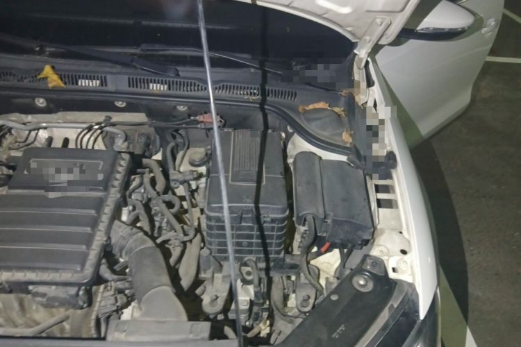 Used Volkswagen Sagitar 2015 1.6L Automatic Comfort Model Engine Bay Left