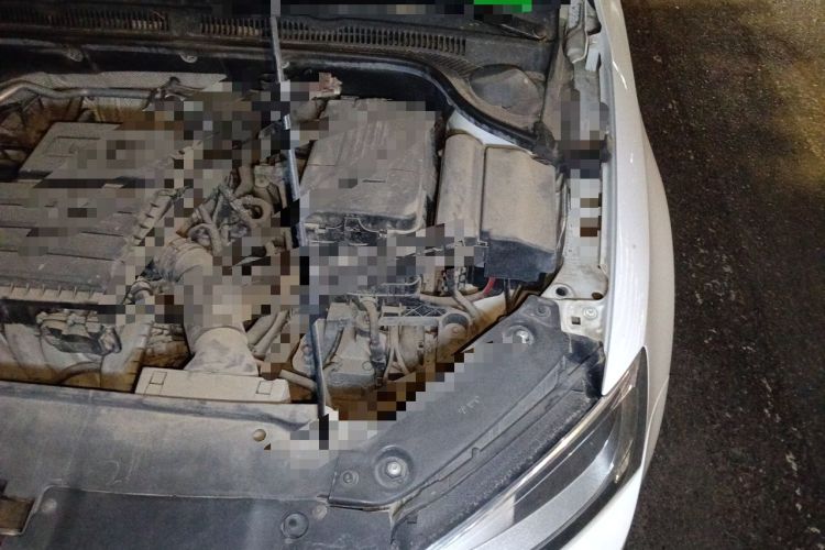 Used Volkswagen Sagitar 2015 1.6L Automatic Comfort Model Engine Bay Left
