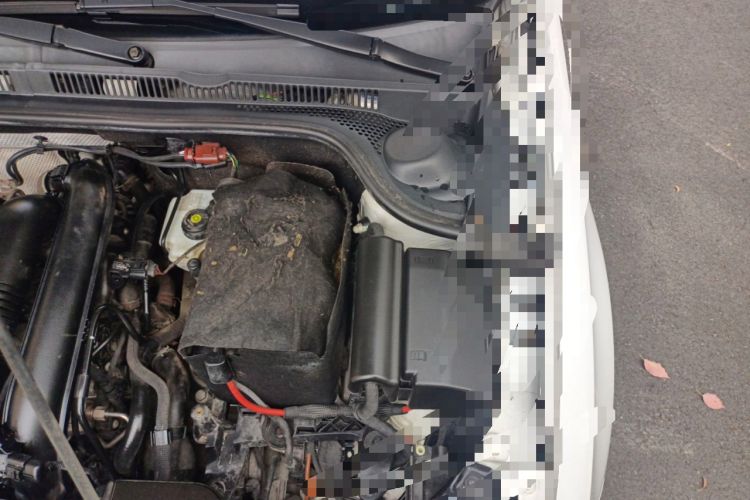 Used Volkswagen Sagitar 2015 280TSI Automatic Flagship Model Engine Bay Left