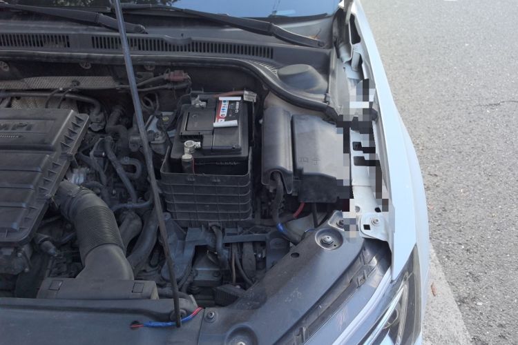 Used Volkswagen Sagitar 2015 1.6L Automatic Comfort Model Engine Bay Left