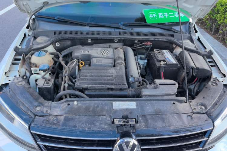 Used Volkswagen Sagitar 2015 230TSI Manual Comfort Version Engine Bay