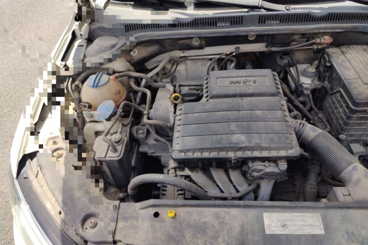 Used Volkswagen Sagitar 2015 1.6L Automatic Comfort Model Engine Bay Right