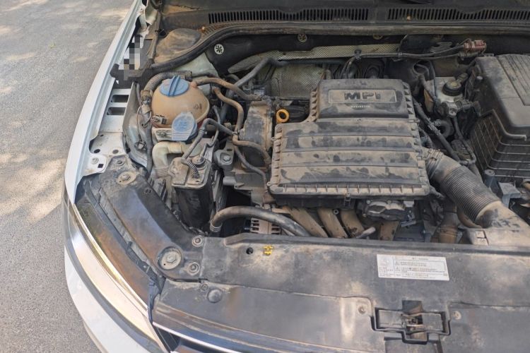 Used Volkswagen Sagitar 2015 1.6L Automatic Comfort Model Engine Bay Right