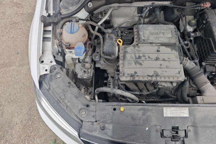 Used Volkswagen Sagitar 2015 1.6L Automatic Comfort Model Engine Bay Right