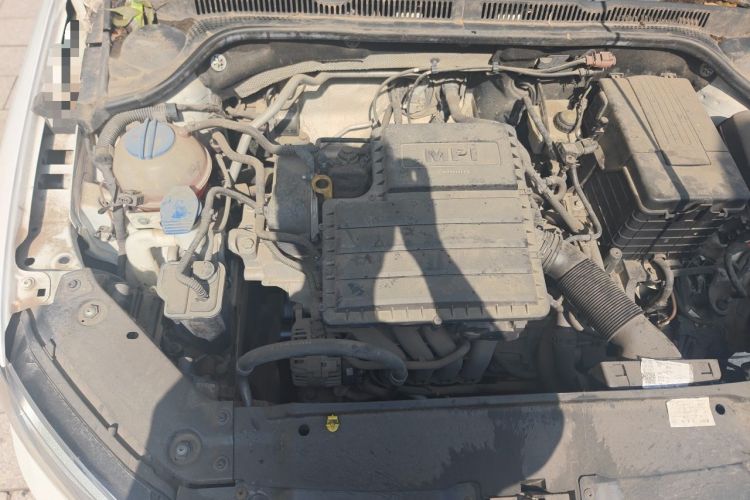 Used Volkswagen Sagitar 2015 1.6L Automatic Comfort Model Engine Bay Right