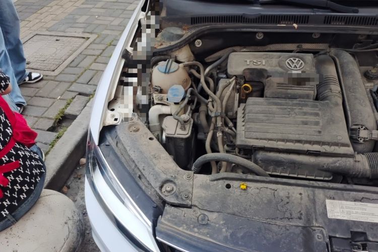 Used Volkswagen Sagitar 2015 230TSI Manual Comfort Version Engine Bay Right