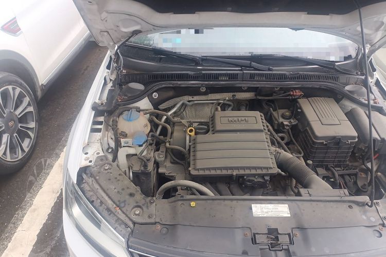 Used Volkswagen Sagitar 2015 1.6L Automatic Comfort Model Engine Bay Right