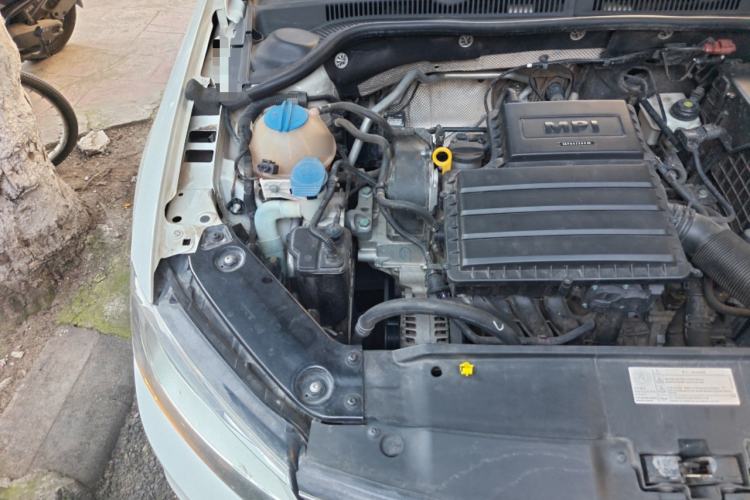 Used Volkswagen Sagitar 2015 1.6L Automatic Comfort Model Engine Bay Right