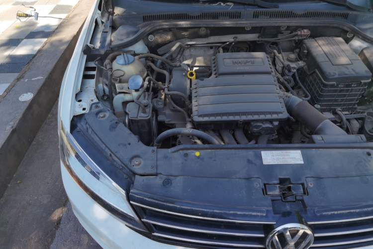 Used Volkswagen Sagitar 2015 1.6L Automatic Comfort Model Engine Bay Right
