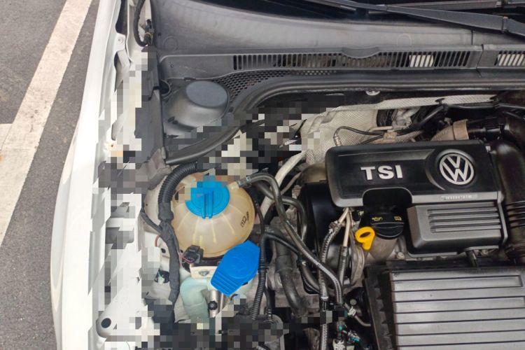 Used Volkswagen Sagitar 2015 280TSI Automatic Flagship Model Engine Bay Right