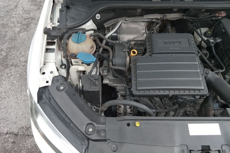 Used Volkswagen Sagitar 2015 1.6L Automatic Comfort Model Engine Bay Right