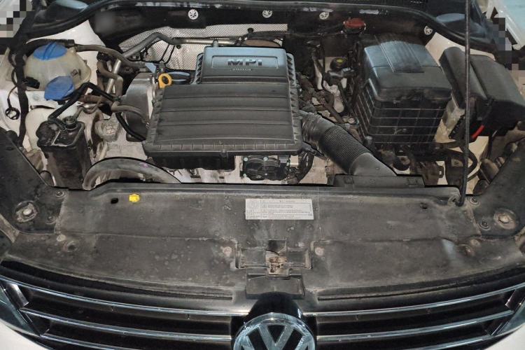 Used Volkswagen Sagitar 2015 1.6L Automatic Comfort Model Engine Bay