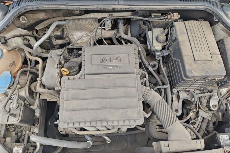 Used Volkswagen Sagitar 2015 1.6L Automatic Comfort Model Engine Bay