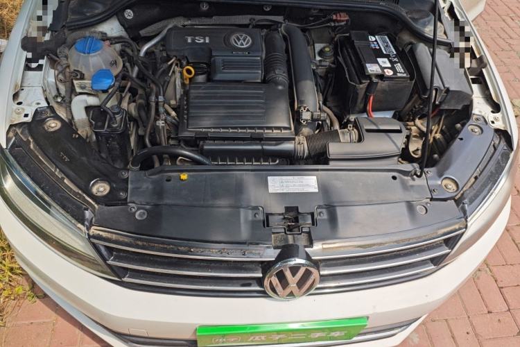 Used Volkswagen Sagitar 2015 230TSI Automatic Comfort Version Engine Bay