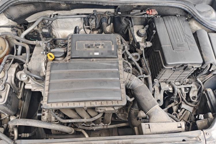 Used Volkswagen Sagitar 2015 1.6L Automatic Comfort Model Engine Bay
