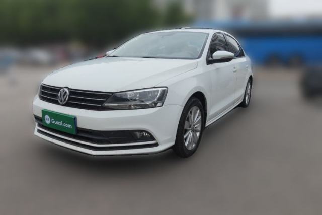 Used Volkswagen Sagitar 2015 1.6L Automatic Fashion Model