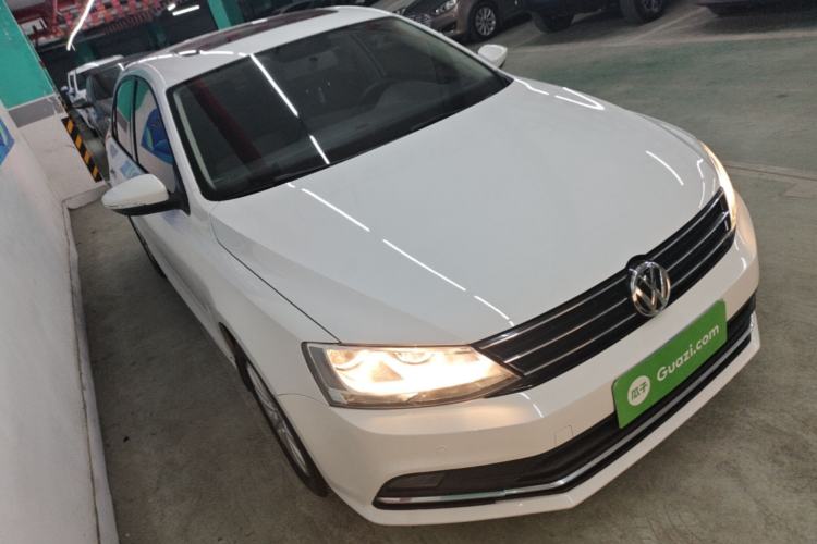Used Volkswagen Sagitar 2015 1.6L Automatic Comfort Model Exterior 1