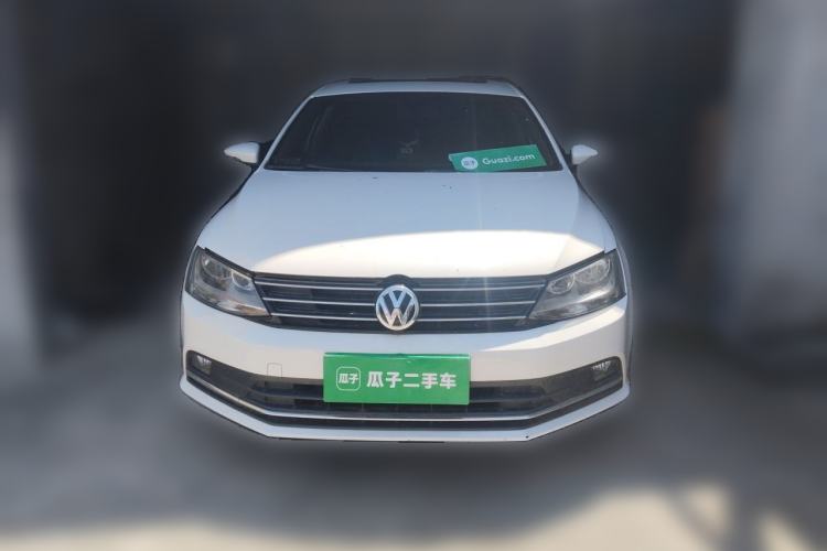 Used Volkswagen Sagitar 2015 1.6L Manual Comfort Model Exterior 1