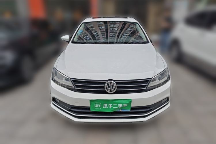 Used Volkswagen Sagitar 2015 1.6L Automatic Comfort Model Exterior 1