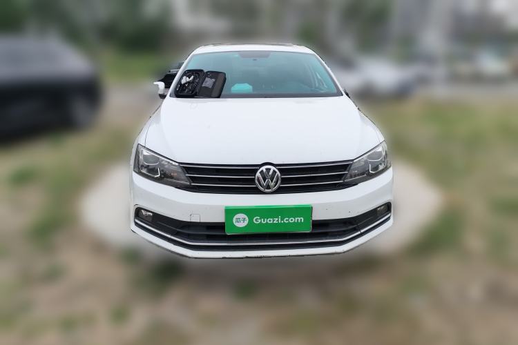Used Volkswagen Sagitar 2015 1.6L Automatic Comfort Model Exterior 1