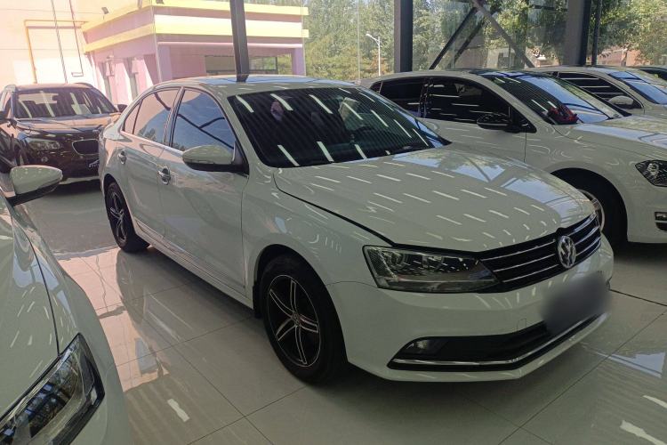 Used Volkswagen Sagitar 2015 1.6L Automatic Comfort Model Exterior 2