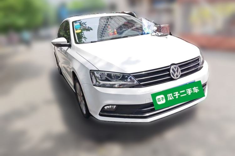 Used Volkswagen Sagitar 2015 230TSI Automatic Comfort Version Exterior 2