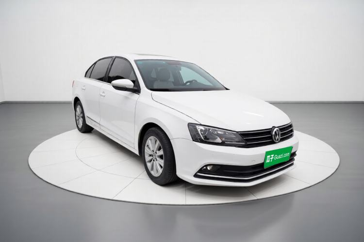 Used Volkswagen Sagitar 2015 1.6L Automatic Comfort Model Exterior 2