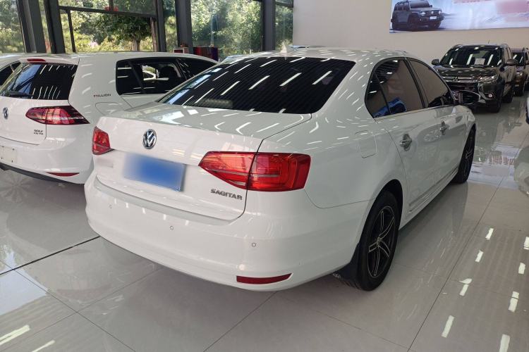 Used Volkswagen Sagitar 2015 1.6L Automatic Comfort Model Exterior 3